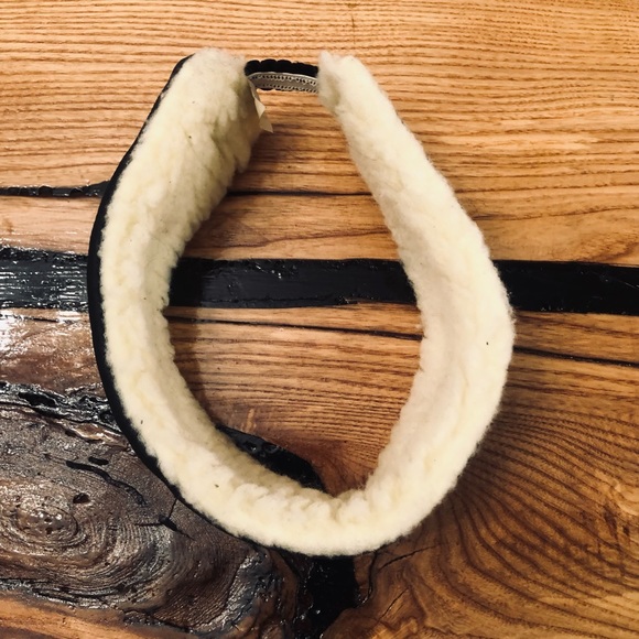 Hides in Hand 100% Canadian Leather Headband - Picture 3 of 7